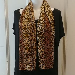 🎉2/$16 Ladies Leopard Print Scarf Black and Gold Colours